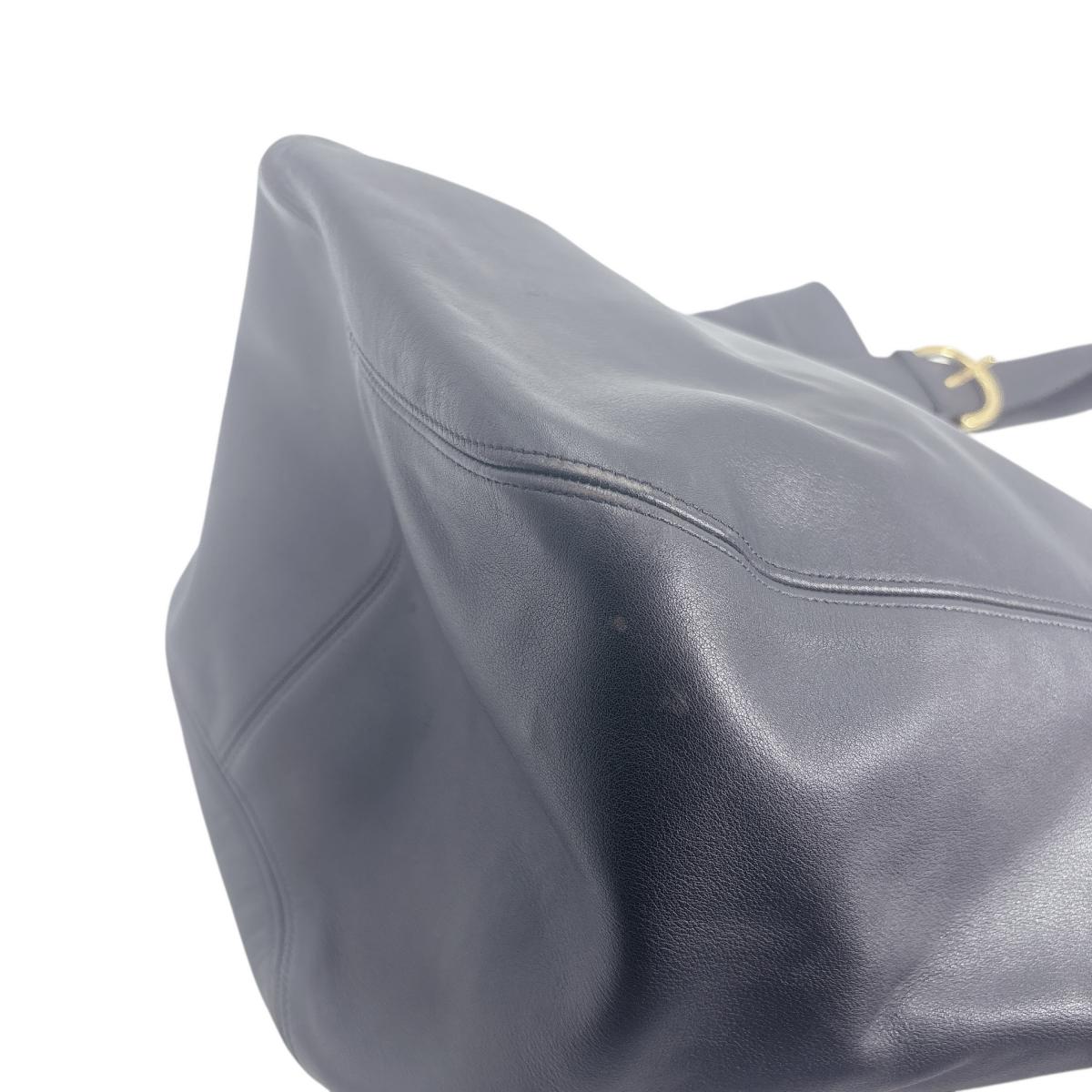 コーチ COACH トートバッグ
ハンドバッグ A4 ヴィンテージ オールドコーチ レザー D6C-4082 ブラック 【SS】
【中古】
