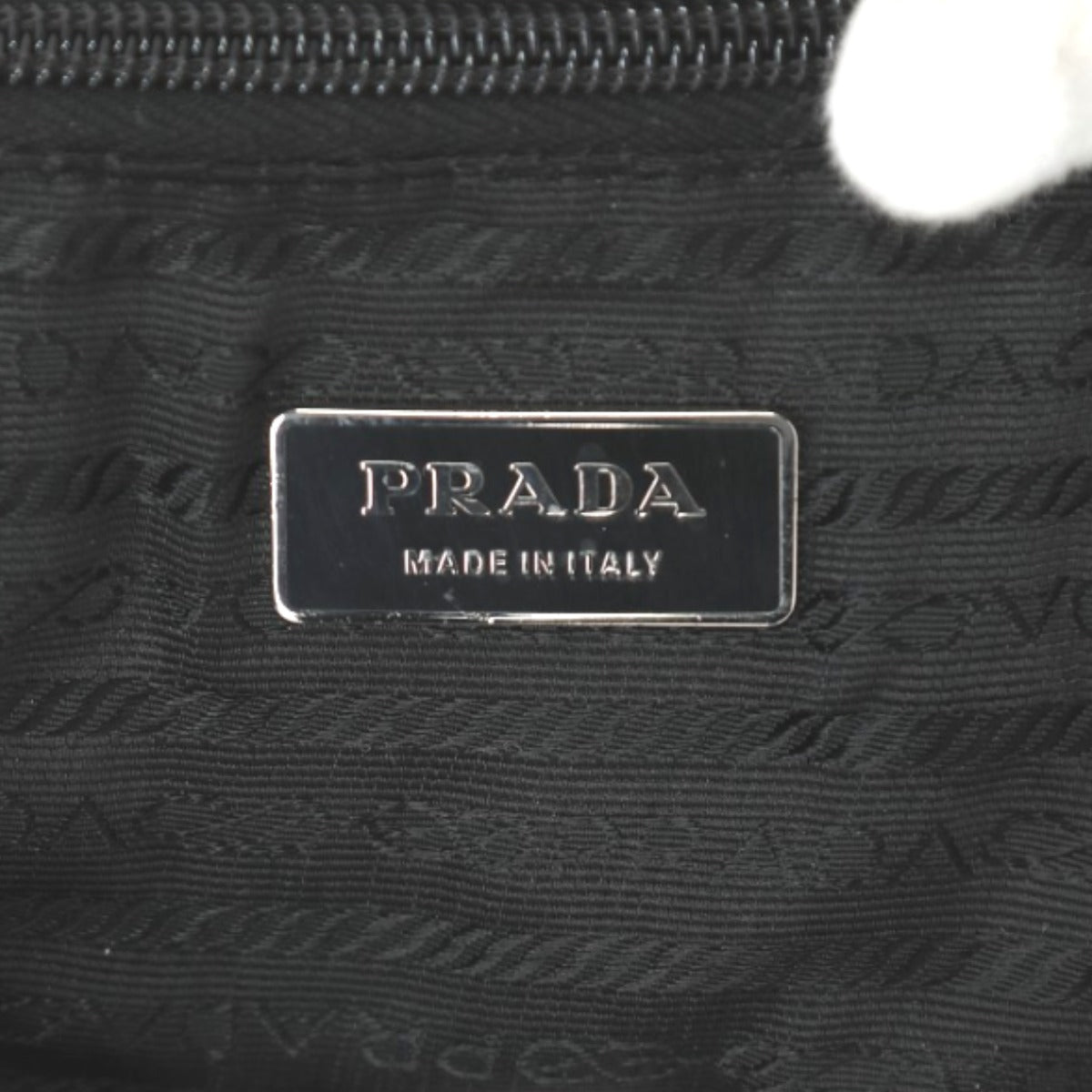 プラダ PRADA ボストンバッグ
ナイロン 旅行かばん ワンショルダーバック ナイロン VS0352 ブラック 【SS】
【中古】