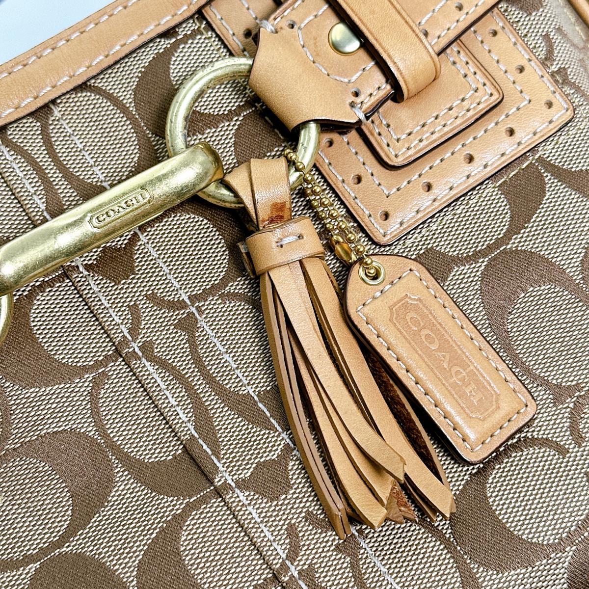 コーチ COACH ハンドバッグ
ハンドバッグ キャリオール ハンプトンズシグネチャー キャンバス G1073-F10507 カーキ×ブラウン 【SS】
【中古】