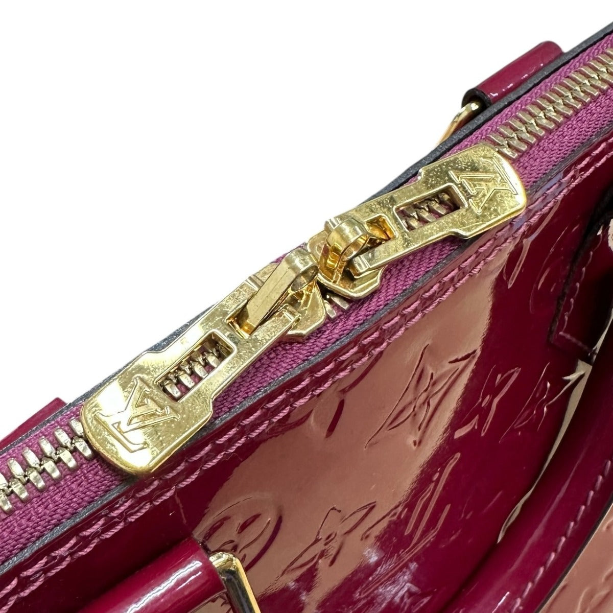 ルイヴィトン LOUIS VUITTON ハンドバッグ
ショルダーバッグ ヴェルニ アルマPM モノグラムヴェルニ M91770 ローズアンディン LV
【SS】
【中古】
