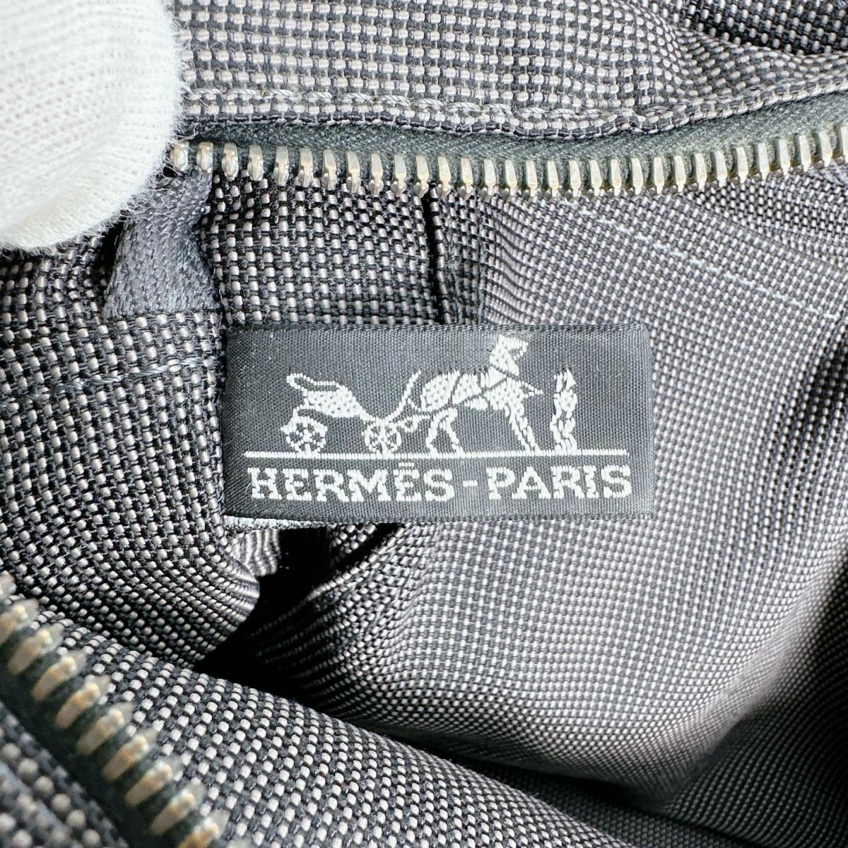 エルメス HERMES トートバッグ
ビジネスバッグ エールラインPM キャンバス グレー 【SS】
【中古】