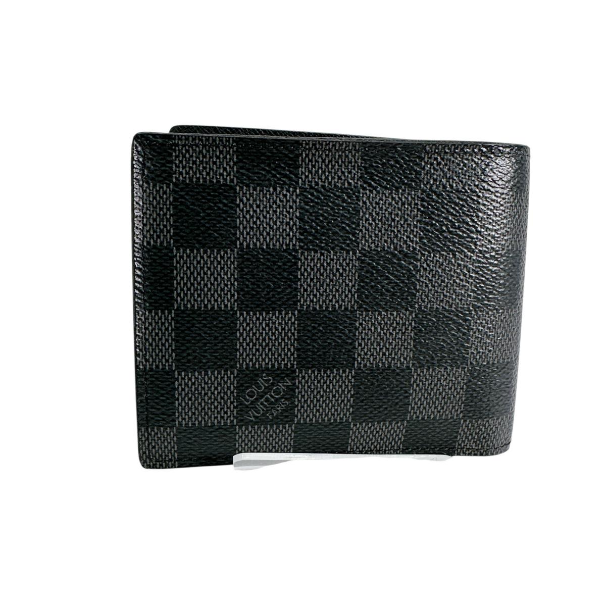ルイヴィトン LOUIS VUITTON 二つ折り財布
財布 ダミエグラフィット ポルトフォイユ・マルコ ダミエグラフィットキャンバス N62664 ブラック LV
【SS】
【中古】