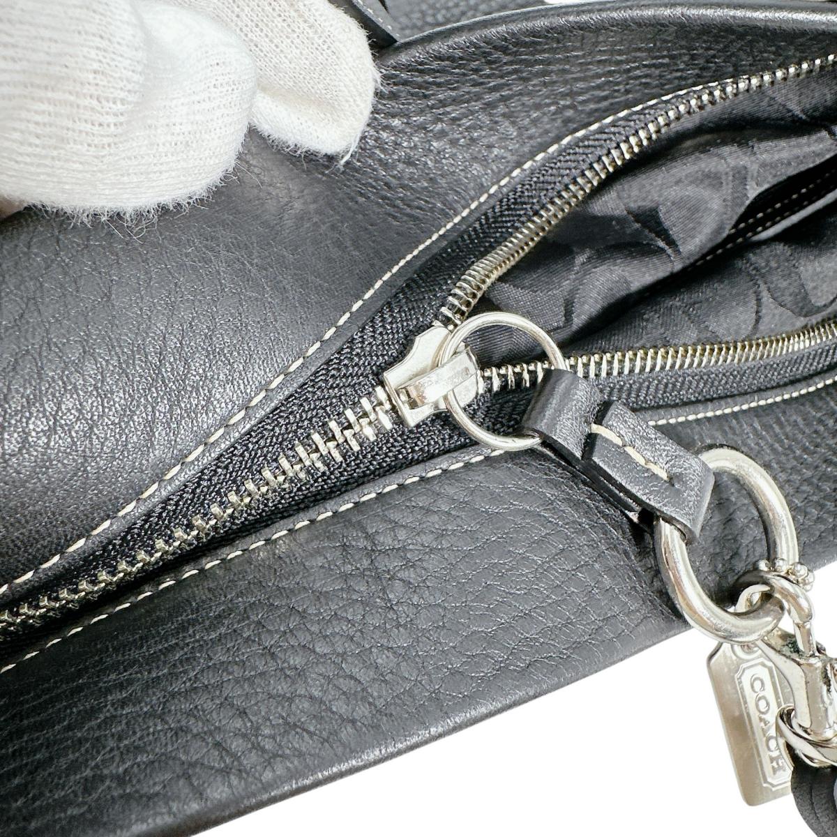 コーチ COACH ショルダーバッグ
トートバッグ タッセル 斜めがけ レザー K04S-1428 ブラック 【SS】
【中古】