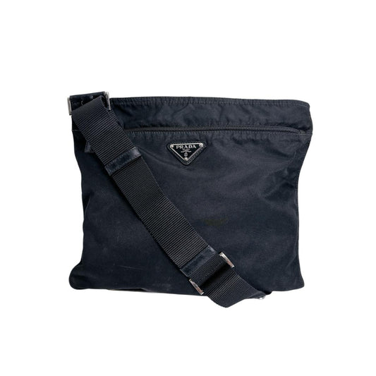 プラダ PRADA ショルダーバッグ
 ボディバッグ トライアングルロゴ ナイロン ブラック 【SS】
 【中古】