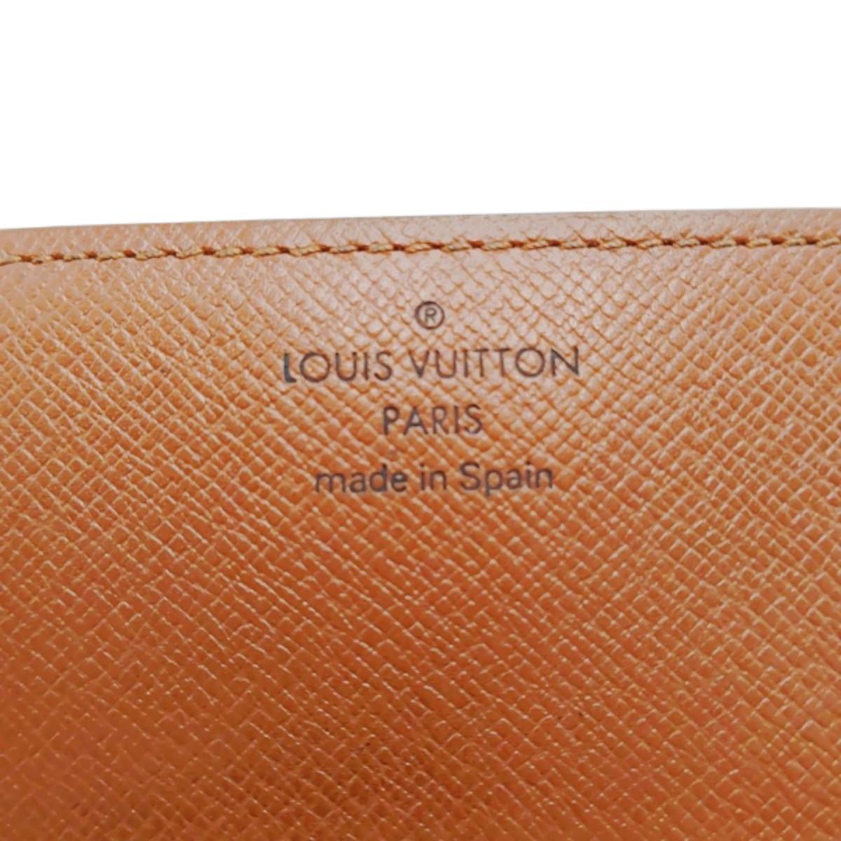 ルイヴィトン LOUIS VUITTON 名刺入れ
 カードケース モノグラム アンヴェロップ・カルト ドゥ ヴィジット モノグラムキャンバス M62920 ブラウン LV
 【SS】
 【中古】