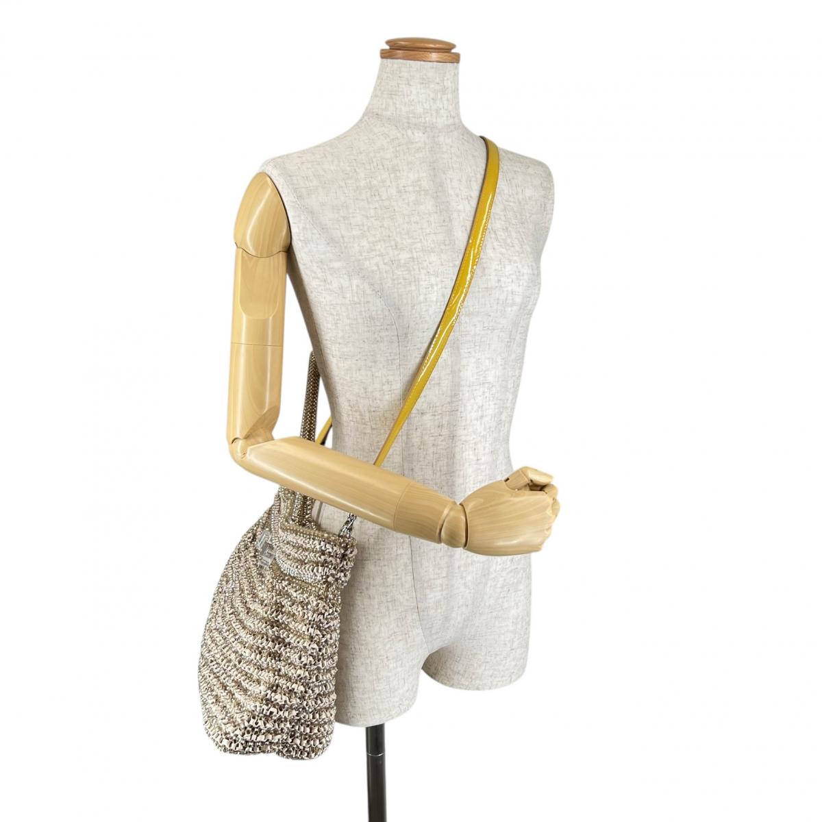 アンテプリマ ANTEPRIMA トートバッグ
2WAYバッグ ワイヤーバッグ ワイヤー ゴールド×ベージュ 【SS】
【中古】