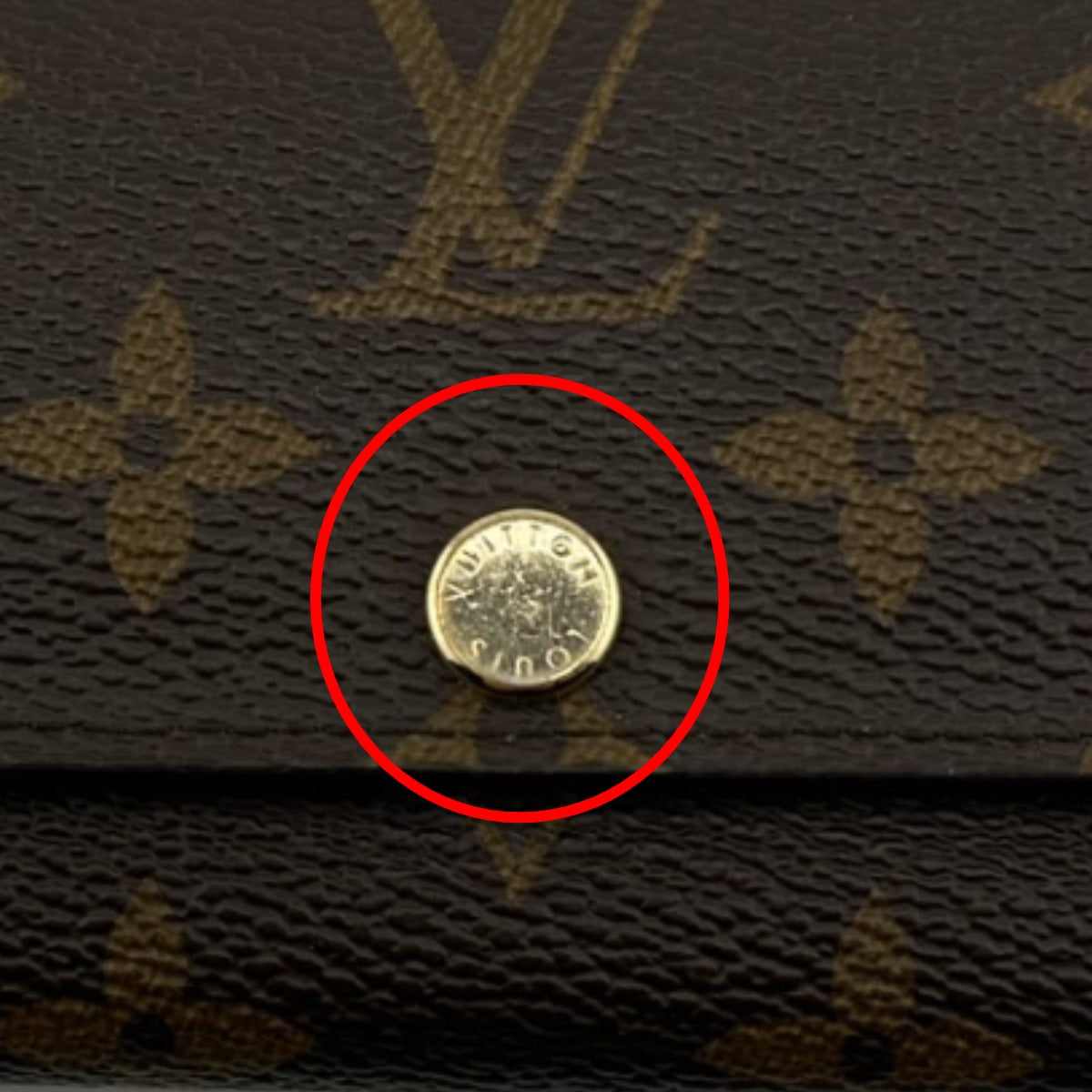 ルイヴィトン LOUIS VUITTON キーケース
6本用キーケース モノグラム ミュルティクレ6 モノグラムキャンバス M62630 ブラウン LV
【SS】
【中古】