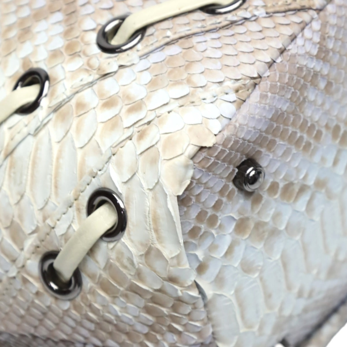 パイソン Python ショルダーバッグ
パイソン ショルダー パイソン LB-2029 グラデーションパープル 【SS】
【中古】