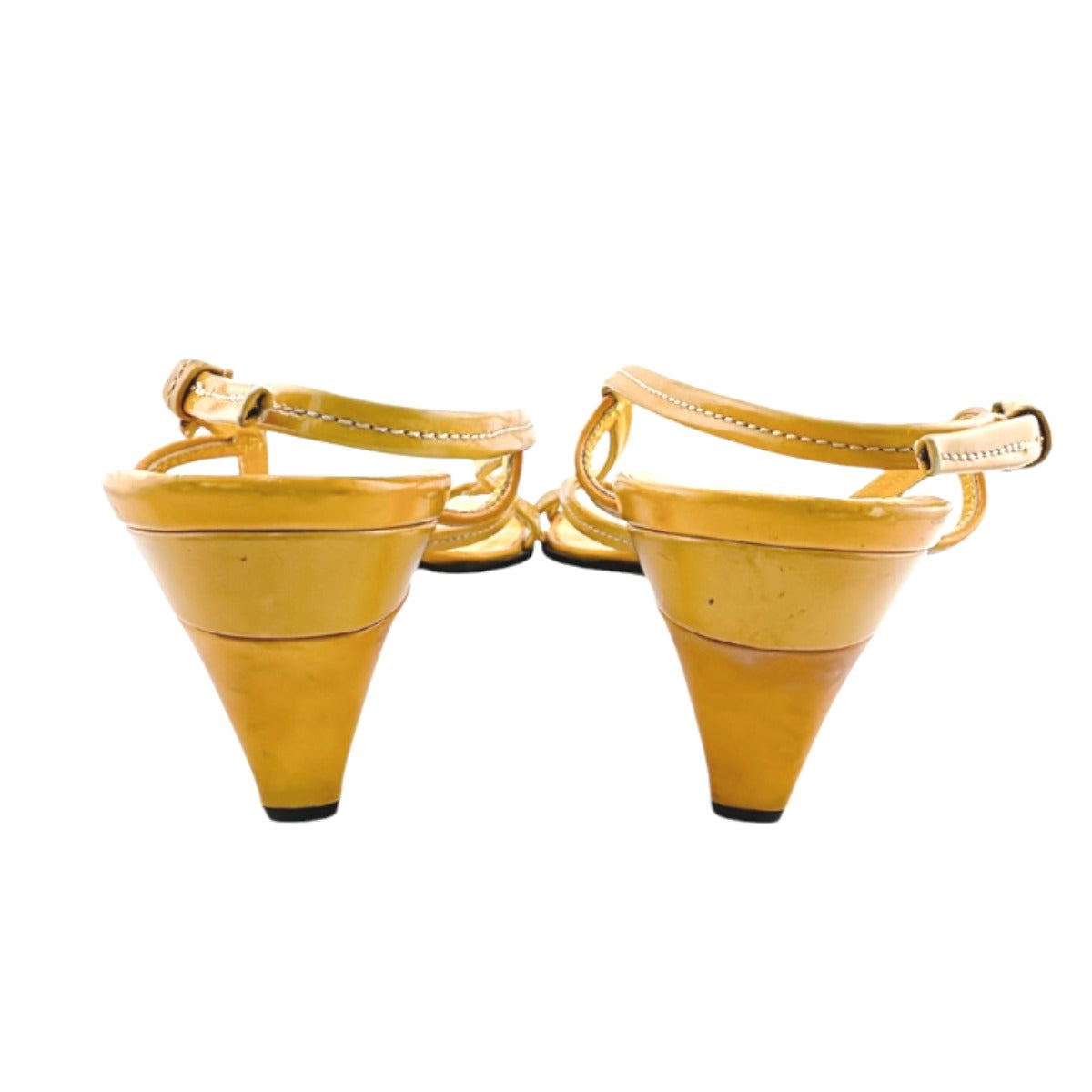 プラダ PRADA サンダル
サンダル #34 1/2 バックストラップ ハイヒール イエロー 【SS】
【中古】