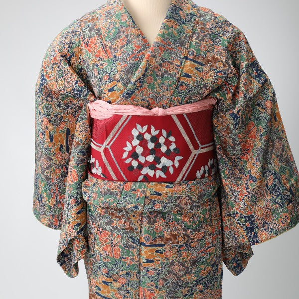 袋帯
亀甲柄 正絹 えんじ色 シルク レッド×ゴールド 【SS】
【中古】
