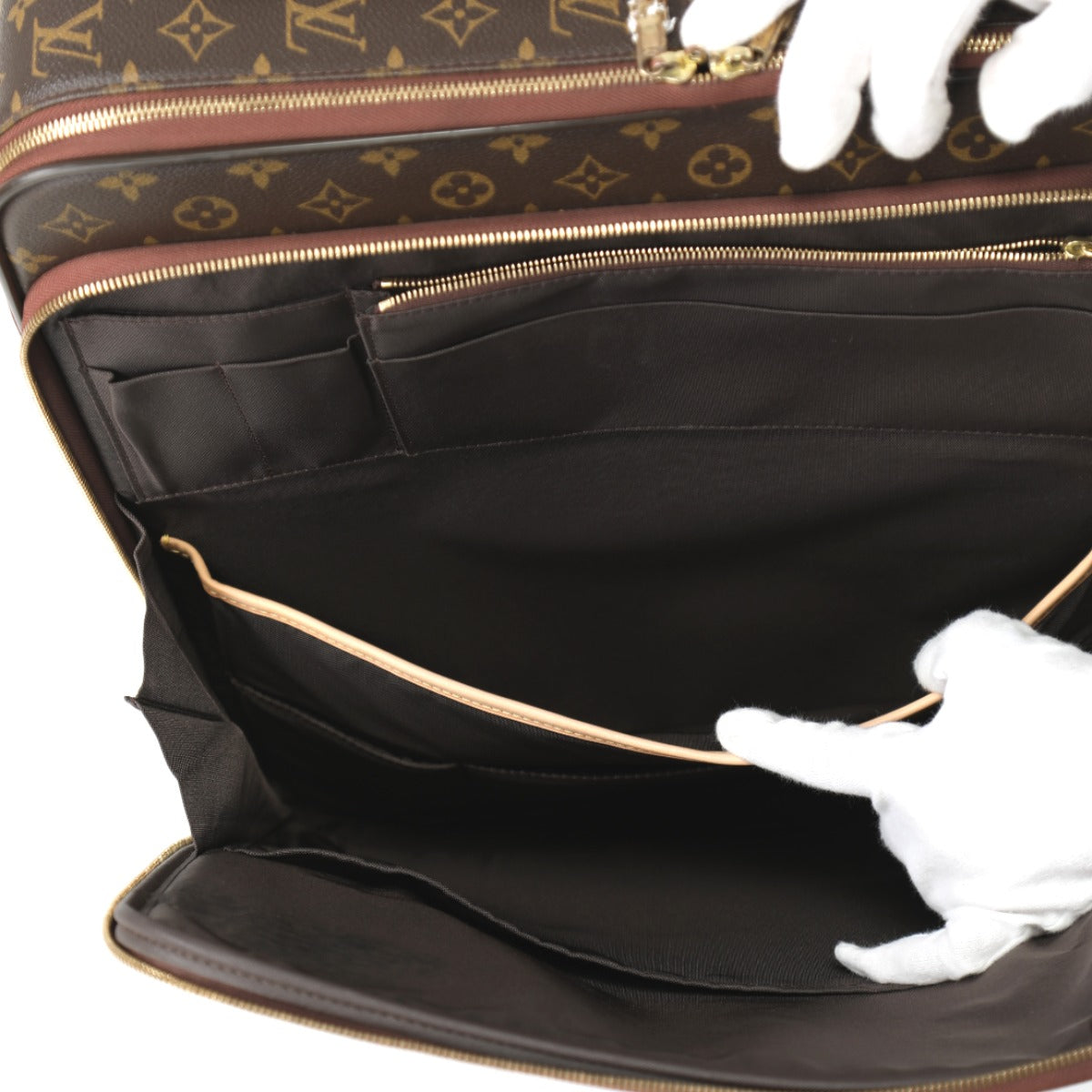 ルイヴィトン LOUIS VUITTON キャリーバッグ
キャリーバッグ モノグラム ベガス55 モノグラムキャンバス M23241 ブラウン LV
【SS】
【中古】