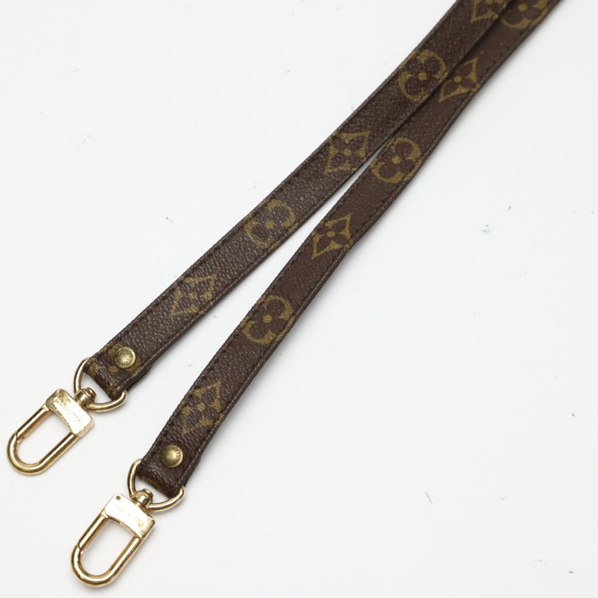 ルイヴィトン LOUIS VUITTON ショルダーストラップ
ストラップ モノグラム バック用アクセサリー モノグラムキャンバス J52315 ブラウン LV
【SS】
【中古】