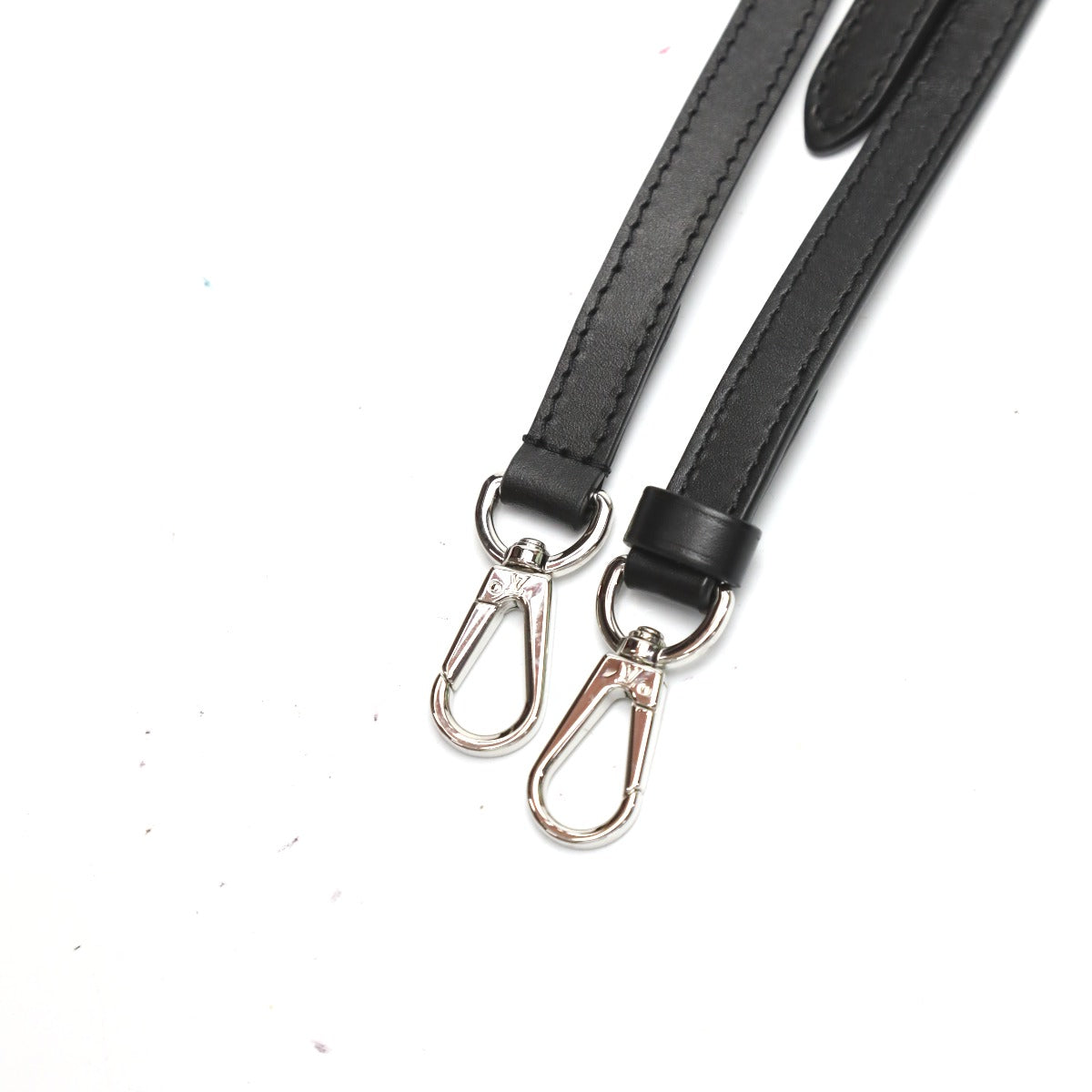 ルイヴィトン LOUIS VUITTON ショルダーストラップ
ショルダーストラップ 調節可能 ノワール LV
【SS】
【中古】