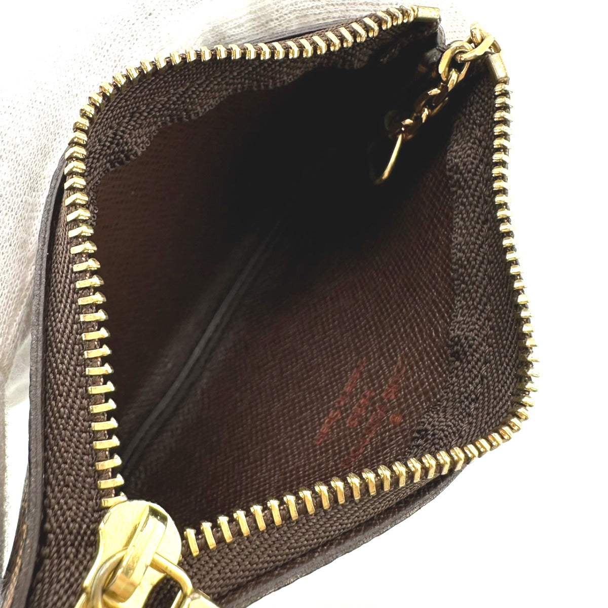 ルイヴィトン LOUIS VUITTON キーケース
小銭入れ兼用キーケース ダミエ ポシェットクレ ダミエキャンバス N62658 ブラウン LV
【SS】
【中古】
