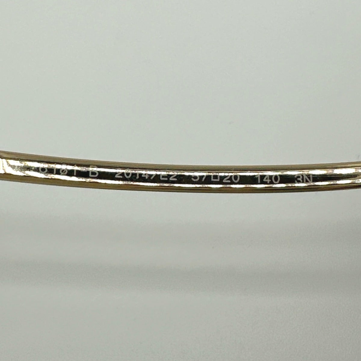 ブルガリ BVLGARI サングラス
サングラス 57口20 2014/E2 メタル BV6181B ブラウン 【SS】
【中古】