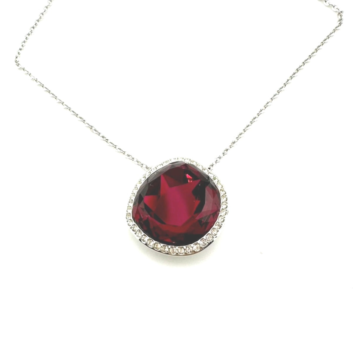 スワロフスキー SWAROVSKI ネックレス
ネックレス ラインストーン シルバー 【SS】
【中古】