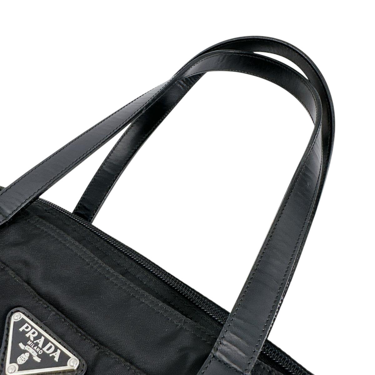 プラダ PRADA トートバッグ
ハンドバッグ トライアングルロゴ ナイロン ブラック 【SS】
【中古】