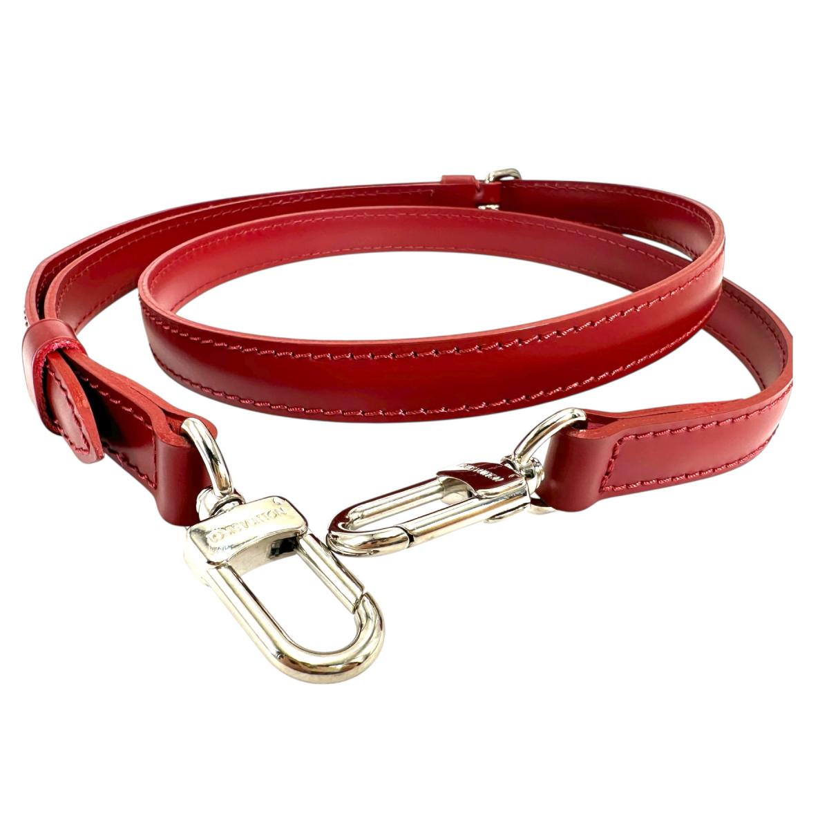 ルイヴィトン LOUIS VUITTON ショルダーストラップ
バッグ用 調節可能 エピ ストラップ エピレザー レッド LV
【SS】
【中古】