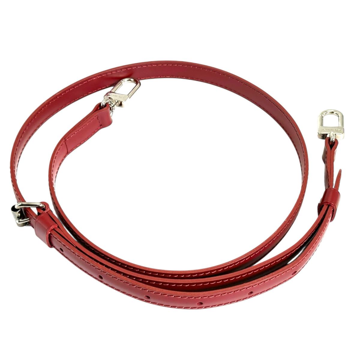 ルイヴィトン LOUIS VUITTON ショルダーストラップ
バッグ用 調節可能 エピ ストラップ エピレザー レッド LV
【SS】
【中古】