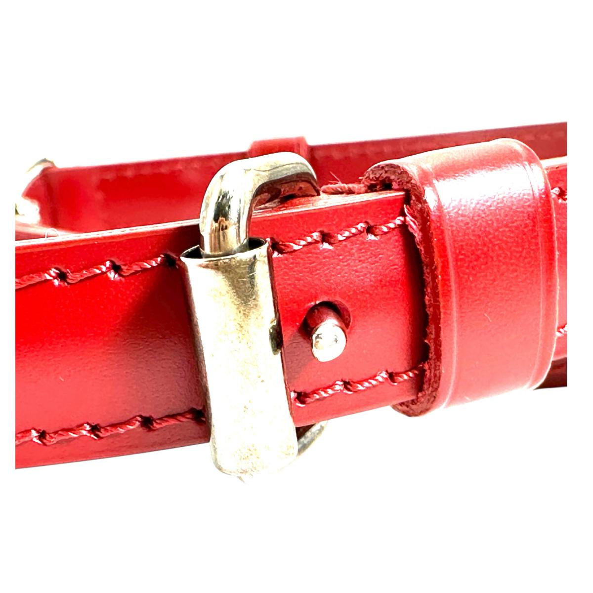 ルイヴィトン LOUIS VUITTON ショルダーストラップ
バッグ用 調節可能 エピ ストラップ エピレザー レッド LV
【SS】
【中古】