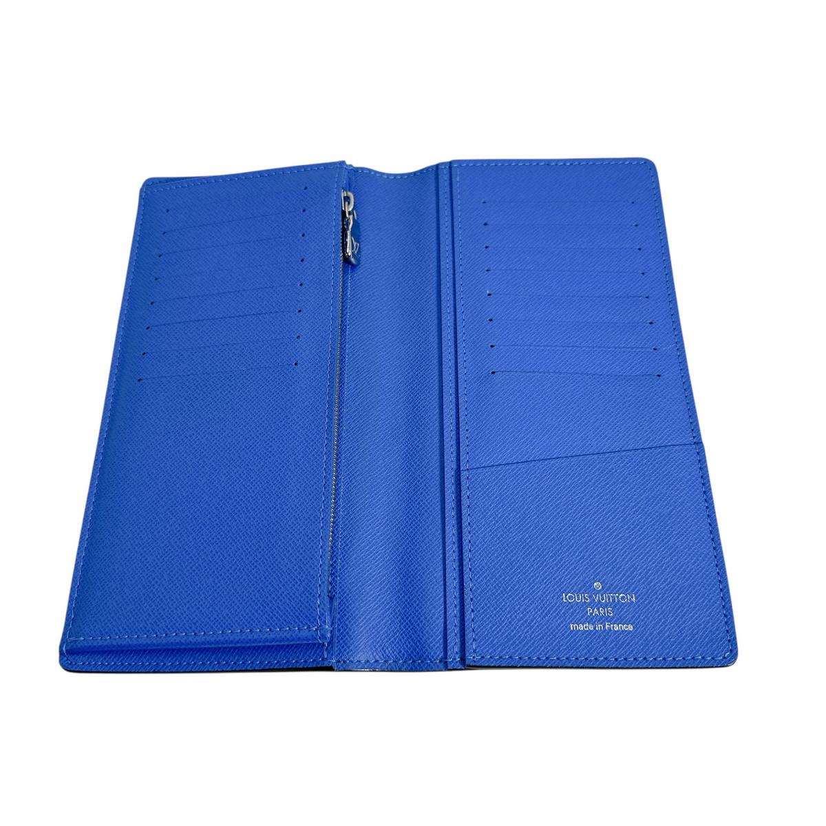 ルイヴィトン LOUIS VUITTON 長財布
二つ折り長財布 エクリプス ポルトフォイユ・ブラザ タイガ M63300 ブルー×ブラック LV
【SS】
【中古】