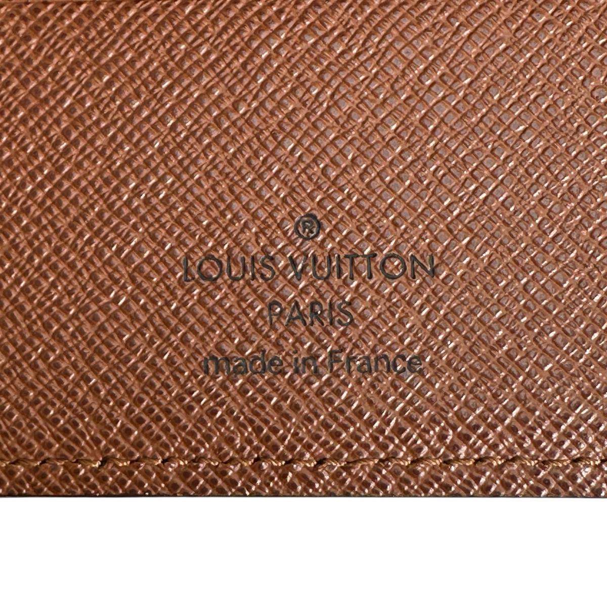 ルイヴィトン LOUIS VUITTON 二つ折り財布
二つ折り財布 モノグラム ポルトフォイユ・マルコ モノグラムキャンバス M61675 ブラウン LV
【SS】
【中古】