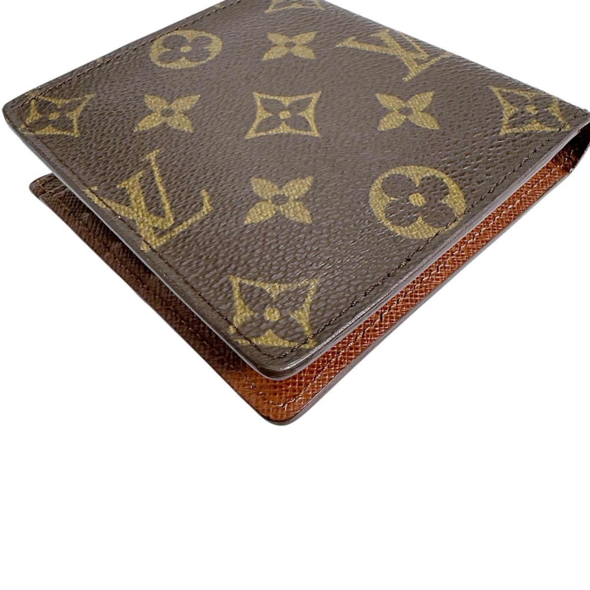ルイヴィトン LOUIS VUITTON 二つ折り財布
二つ折り財布 モノグラム ポルトフォイユ・マルコ モノグラムキャンバス M61675 ブラウン LV
【SS】
【中古】