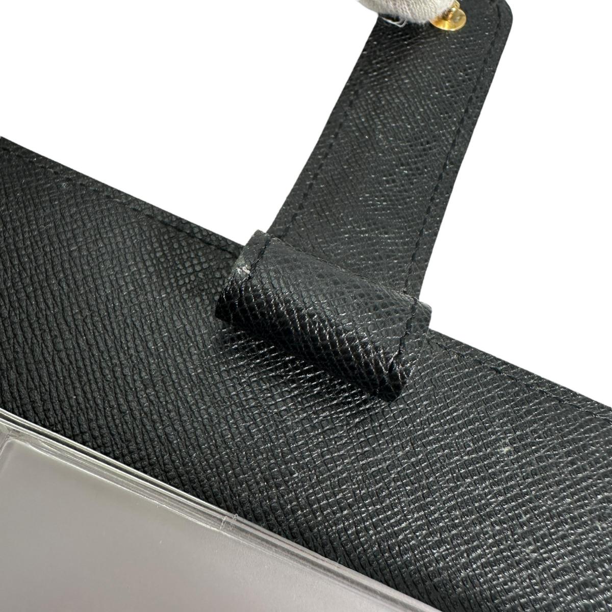 ルイヴィトン LOUIS VUITTON 手帳カバー
システム手帳カバー エピ アジェンダMM エピレザー R20042 ノワール LV
【SS】
【中古】