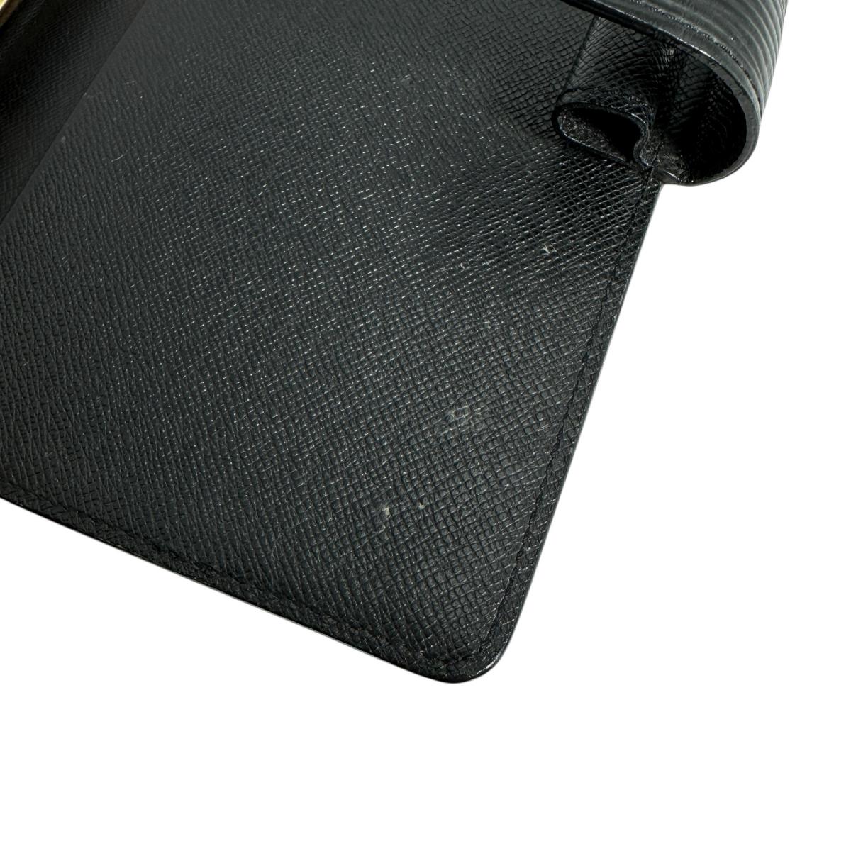 ルイヴィトン LOUIS VUITTON 手帳カバー
システム手帳カバー エピ アジェンダMM エピレザー R20042 ノワール LV
【SS】
【中古】