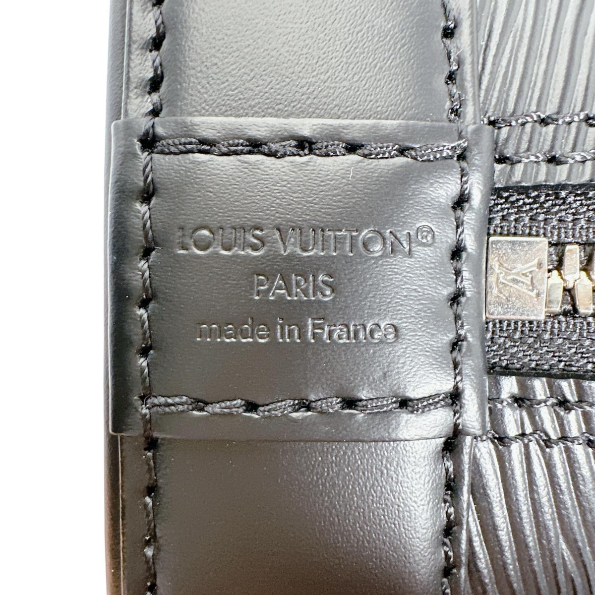 ルイヴィトン LOUIS VUITTON ショルダーバッグ
M24645 エピ アルマBB エピレザー M59217 ノワール LV
【SS】
【中古】