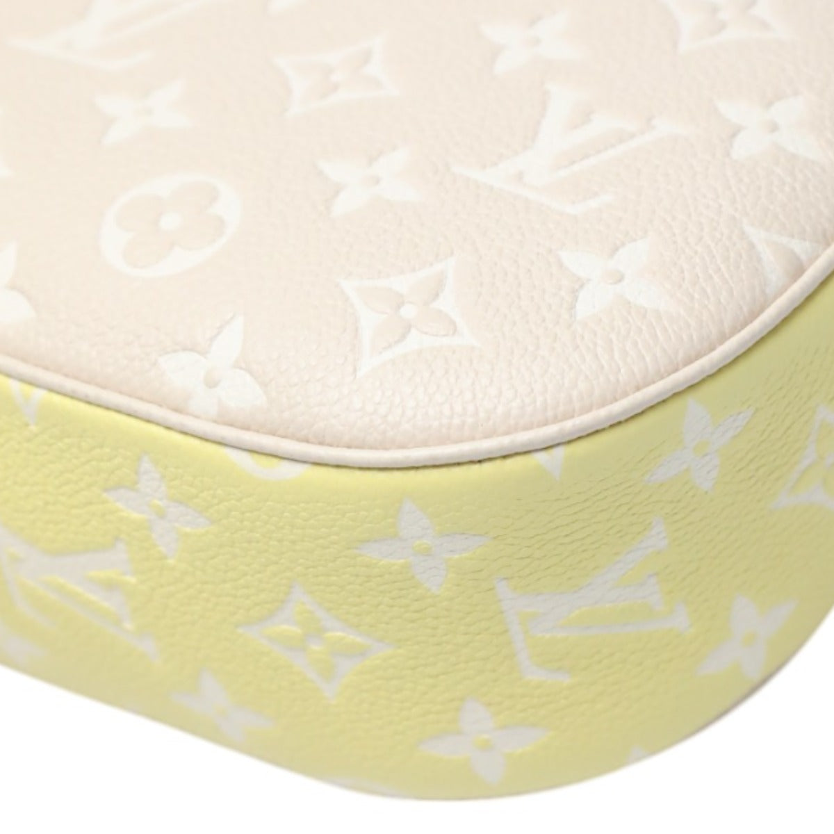 ルイヴィトン LOUIS VUITTON ポーチ
ポシェット・アクセソワール アンプラント バガテルNM M46113 ピンク LV
【SS】
【中古】