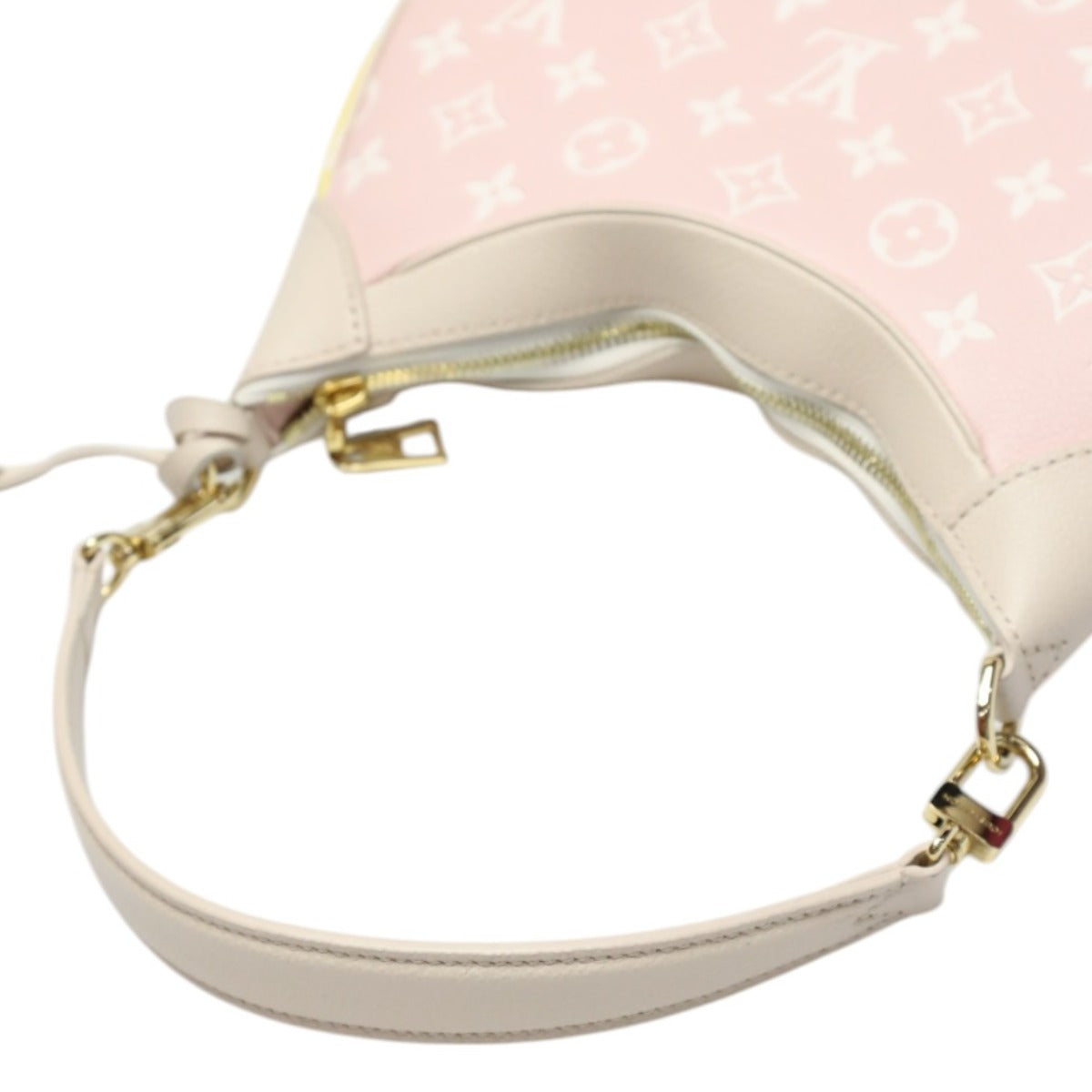 ルイヴィトン LOUIS VUITTON ポーチ
ポシェット・アクセソワール アンプラント バガテルNM M46113 ピンク LV
【SS】
【中古】