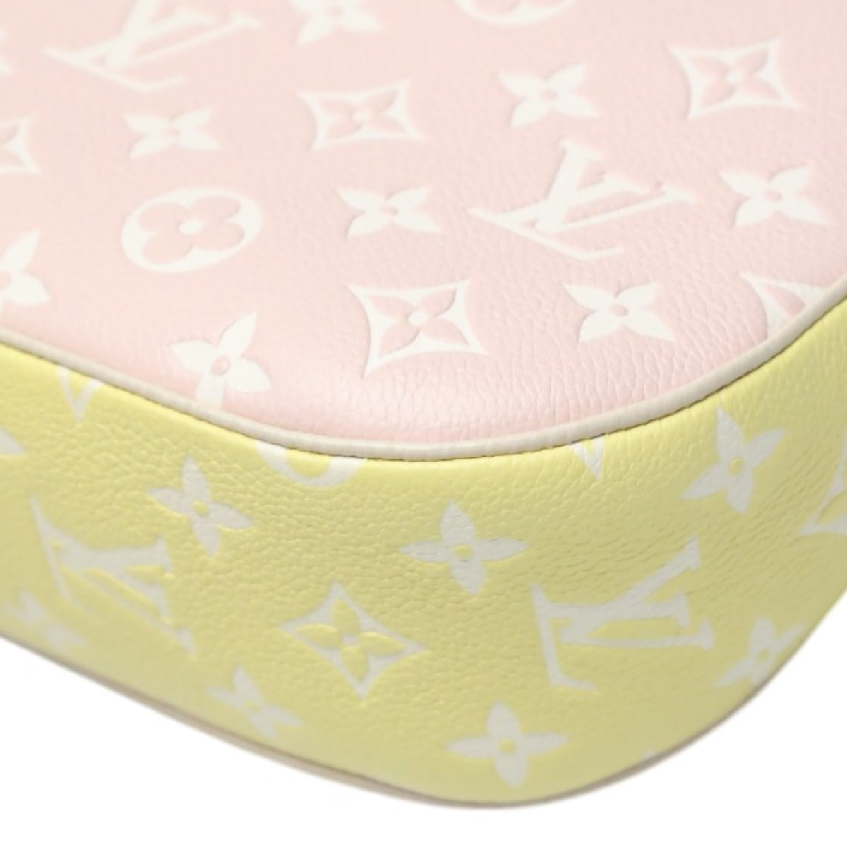 ルイヴィトン LOUIS VUITTON ポーチ
ポシェット・アクセソワール アンプラント バガテルNM M46113 ピンク LV
【SS】
【中古】