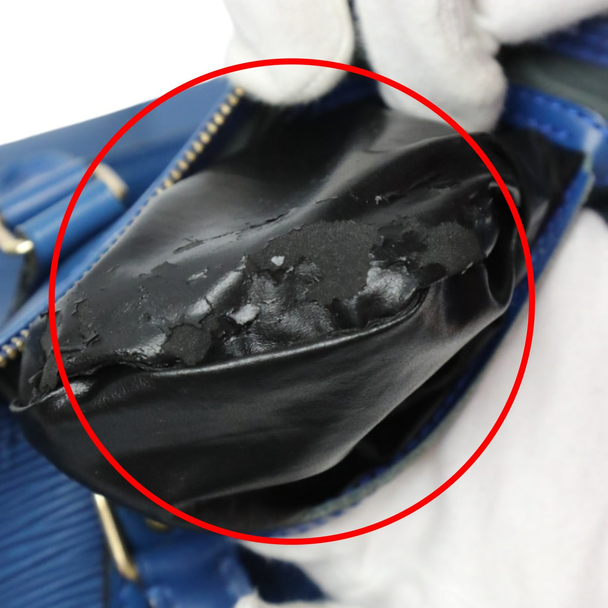 ルイヴィトン LOUIS VUITTON ハンドバッグ
ハンドバッグ エピ スピーディ30 エピレザー M43005 トレドブルー LV
【SS】
【中古】