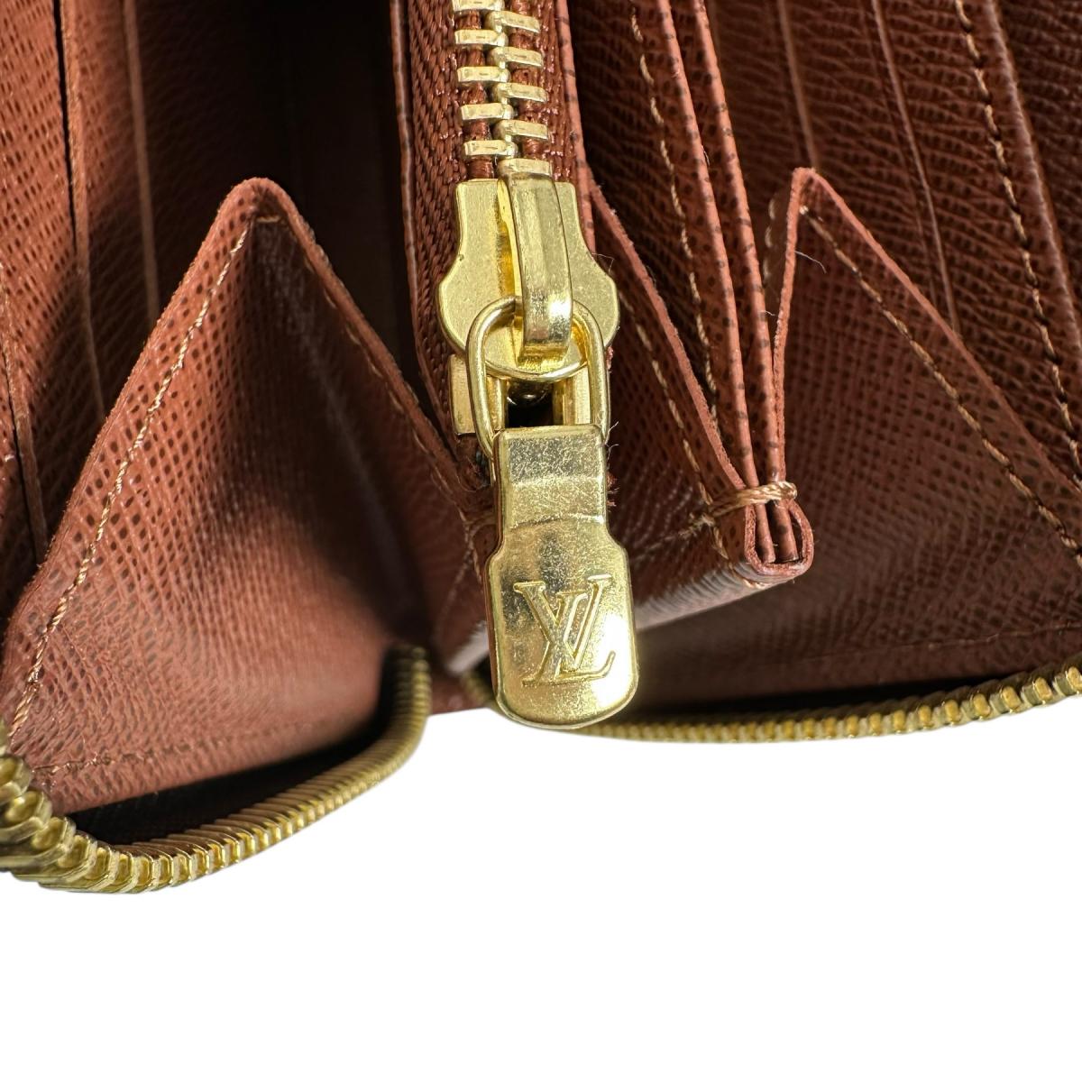 ルイヴィトン LOUIS VUITTON 長財布
ラウンドファスナー モノグラム ジッピーウォレット モノグラムキャンバス M42616 ブラウン LV
【SS】
【中古】
