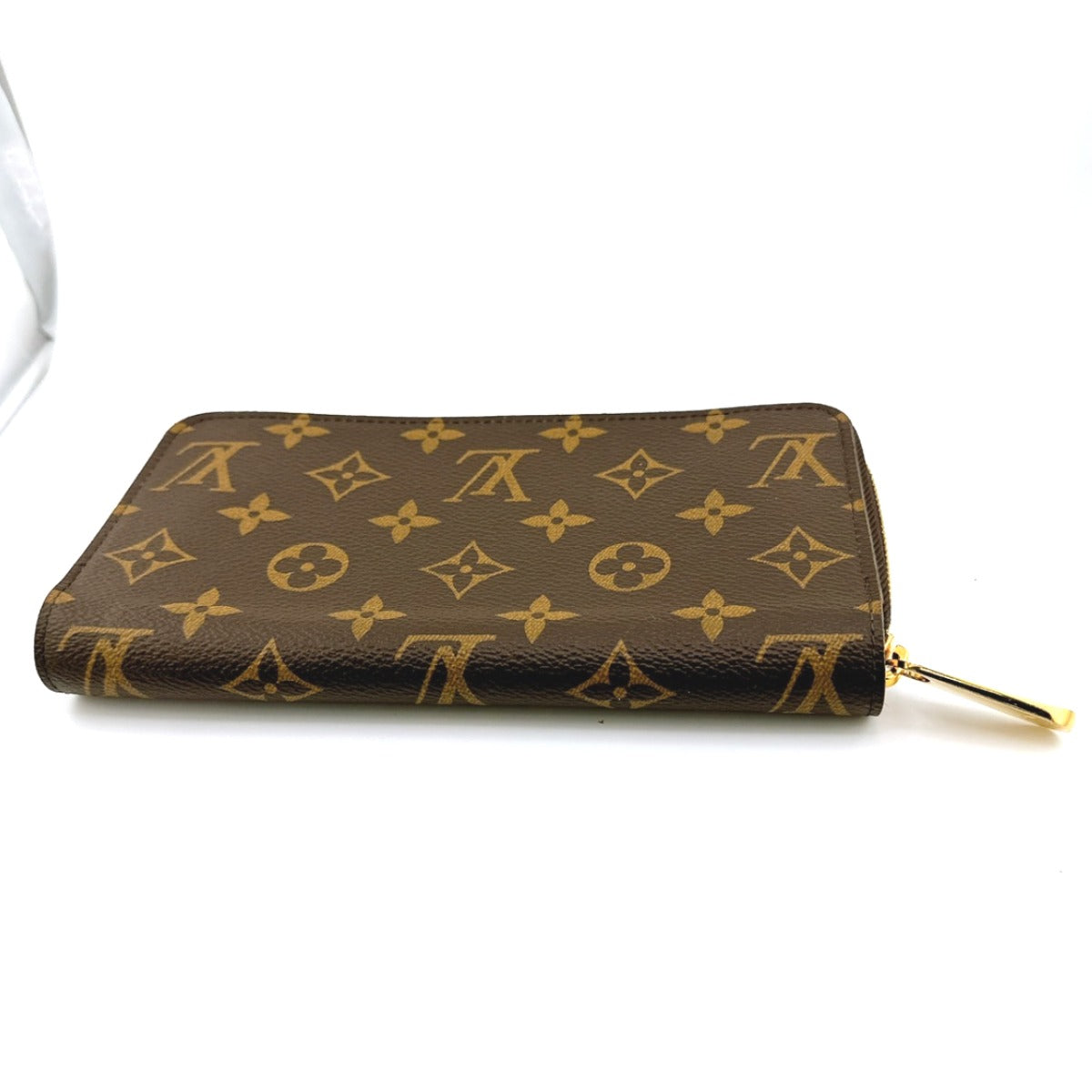 ルイヴィトン LOUIS VUITTON 長財布
ラウンドファスナー モノグラム ジッピーウォレット モノグラムキャンバス M42616 ブラウン LV
【SS】
【中古】
