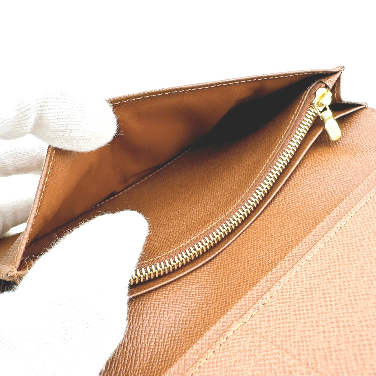 ルイヴィトン LOUIS VUITTON 長財布
長財布 モノグラム ポルトフォイユ・ブラザ モノグラムキャンバス M66540 ブラウン LV
【SS】
【中古】