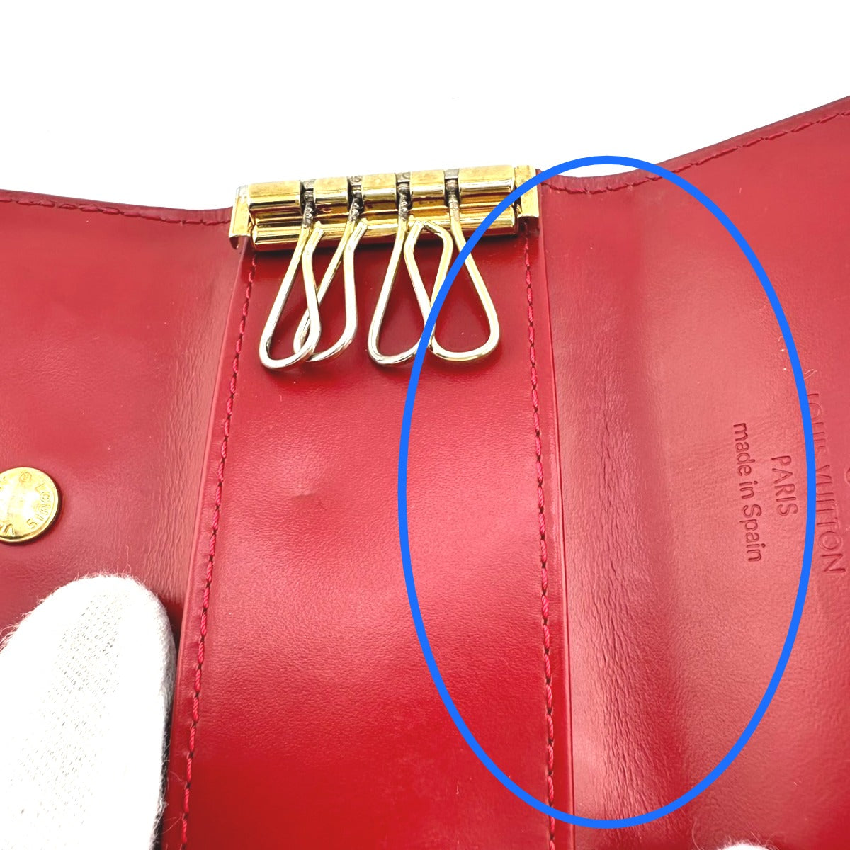ルイヴィトン LOUIS VUITTON キーケース
4連キーケース ヴェルニ ミュルティクレ4 モノグラムヴェルニ M91976 ポムダムール LV
【SS】
【中古】