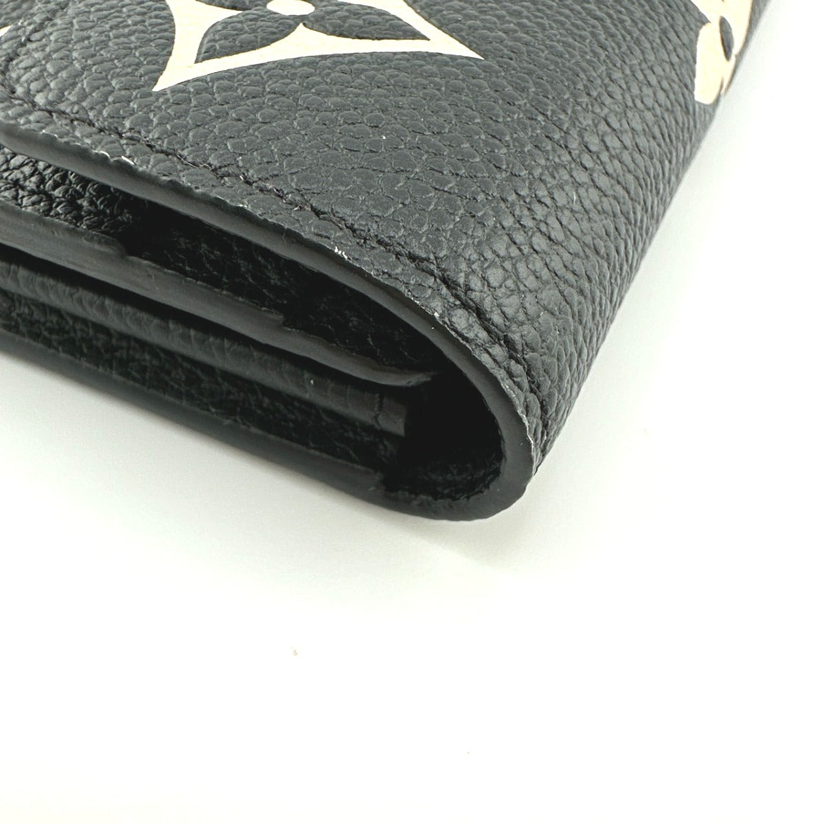 ルイヴィトン LOUIS VUITTON 長財布
長財布 アンプラント ポルトフォイユ・サラ モノグラムアンプラント M80496 ブラック LV
【中古】