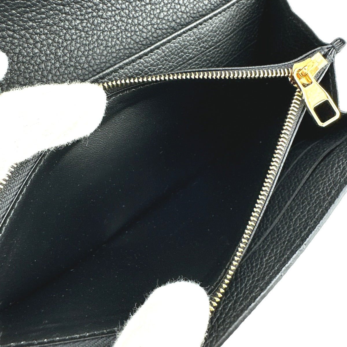 ルイヴィトン LOUIS VUITTON 長財布
長財布 アンプラント ポルトフォイユ・サラ モノグラムアンプラント M80496 ブラック LV
【中古】