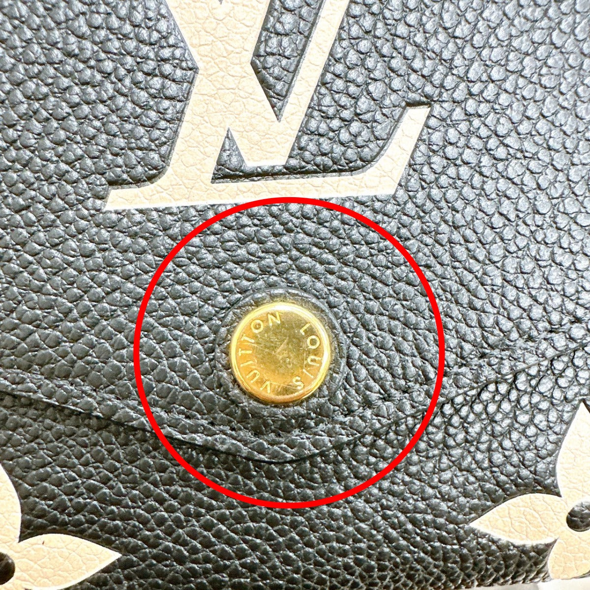 ルイヴィトン LOUIS VUITTON 長財布
長財布 アンプラント ポルトフォイユ・サラ モノグラムアンプラント M80496 ブラック LV
【中古】