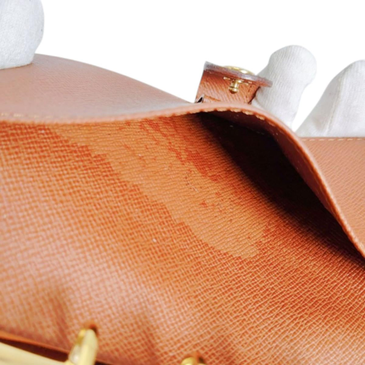 ルイヴィトン LOUIS VUITTON 手帳カバー
手帳ケース モノグラム アジェンダPM モノグラムキャンバス R20005 ブラウン LV
【SS】
【中古】