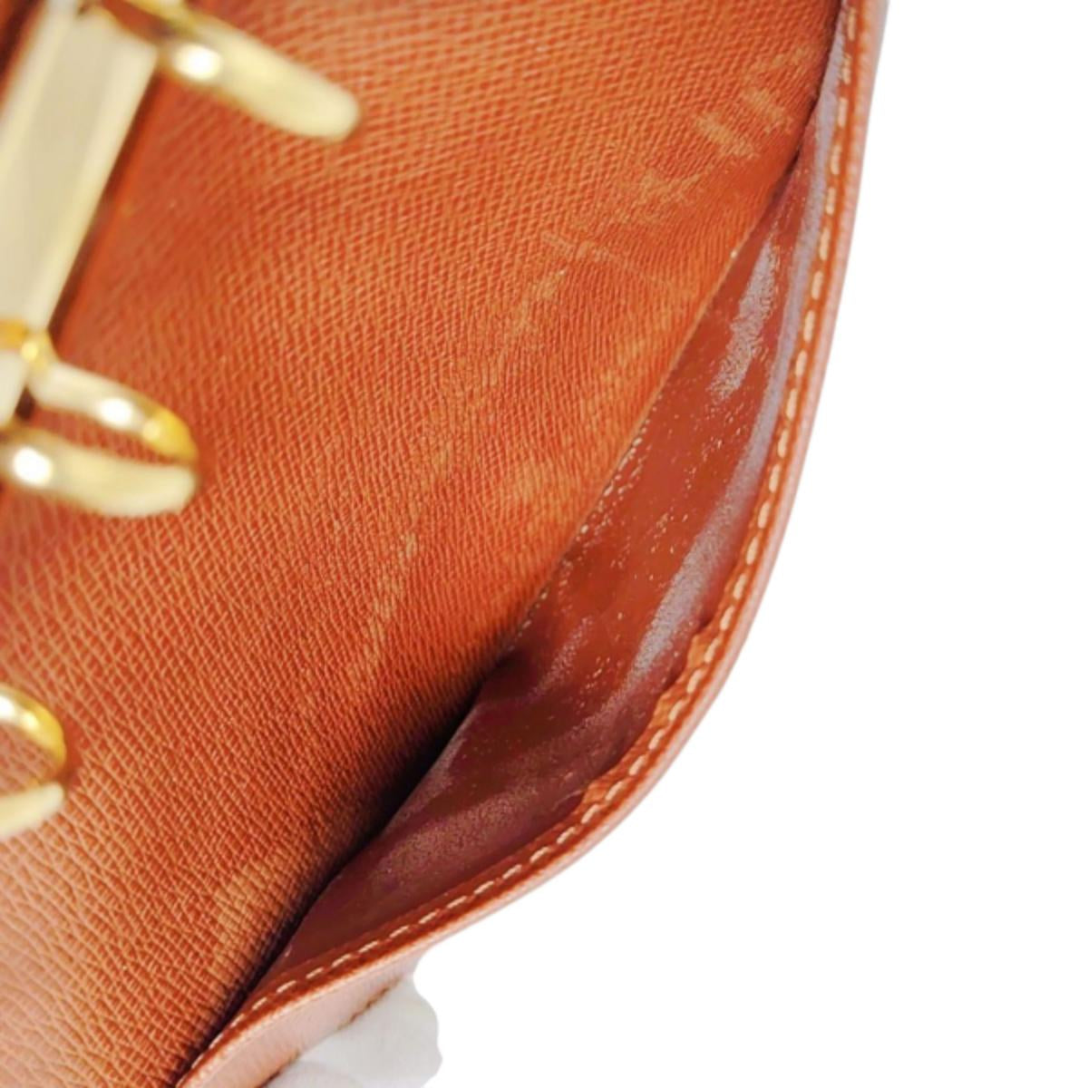 ルイヴィトン LOUIS VUITTON 手帳カバー
手帳ケース モノグラム アジェンダPM モノグラムキャンバス R20005 ブラウン LV
【SS】
【中古】