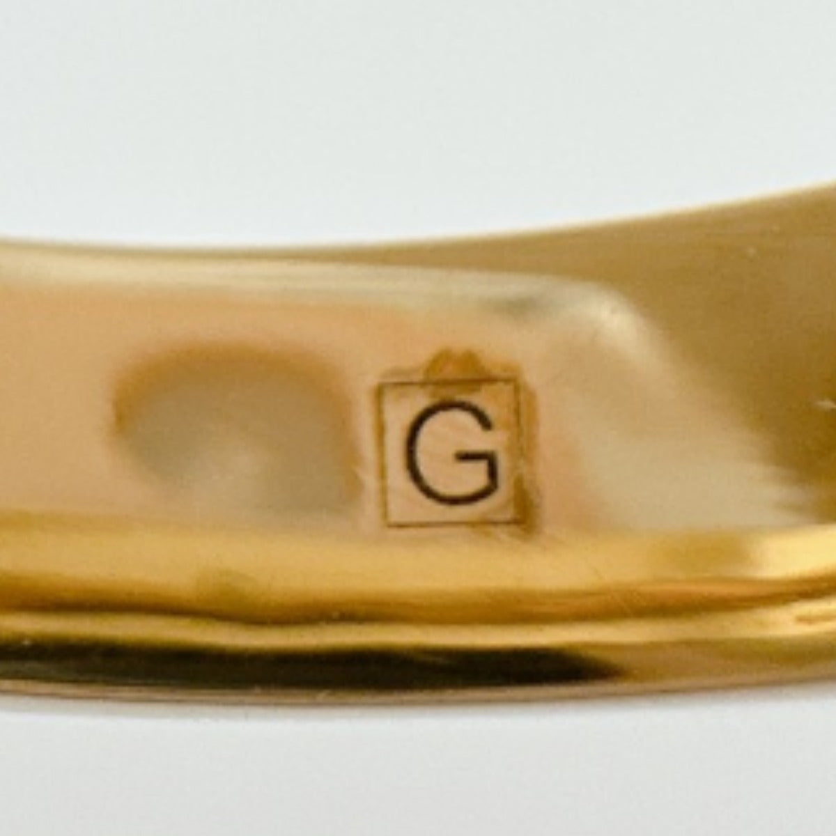 グッチ GUCCI リング・指輪
チェーンエフェクトリング GG Sサイズ フラワーリング メタル ゴールド 【SS】
【中古】