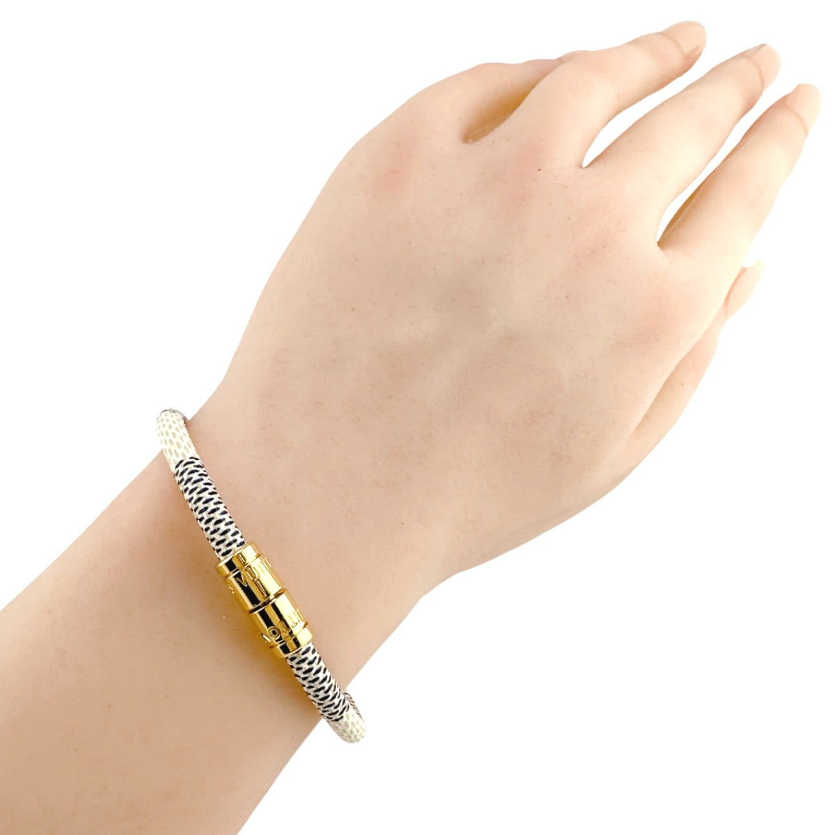 ルイヴィトン LOUIS VUITTON ブレスレット
ブラスレ キープ イット ダミエ・グラフィット ホワイト ダミエアズールキャンバス M6607E ホワイト LV
【SS】
【中古】