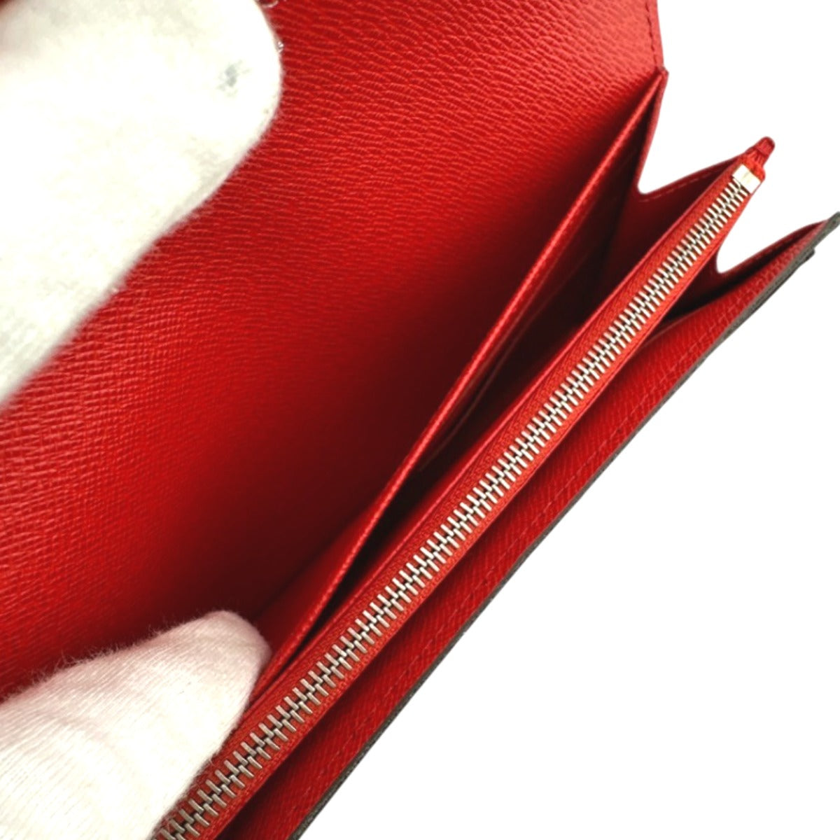 ルイヴィトン LOUIS VUITTON 長財布
長財布 モノグラム ポルトフォイユ・サラ トライバルマスク モノグラムキャンバス M60791 ブラウン LV
【SS】
【中古】