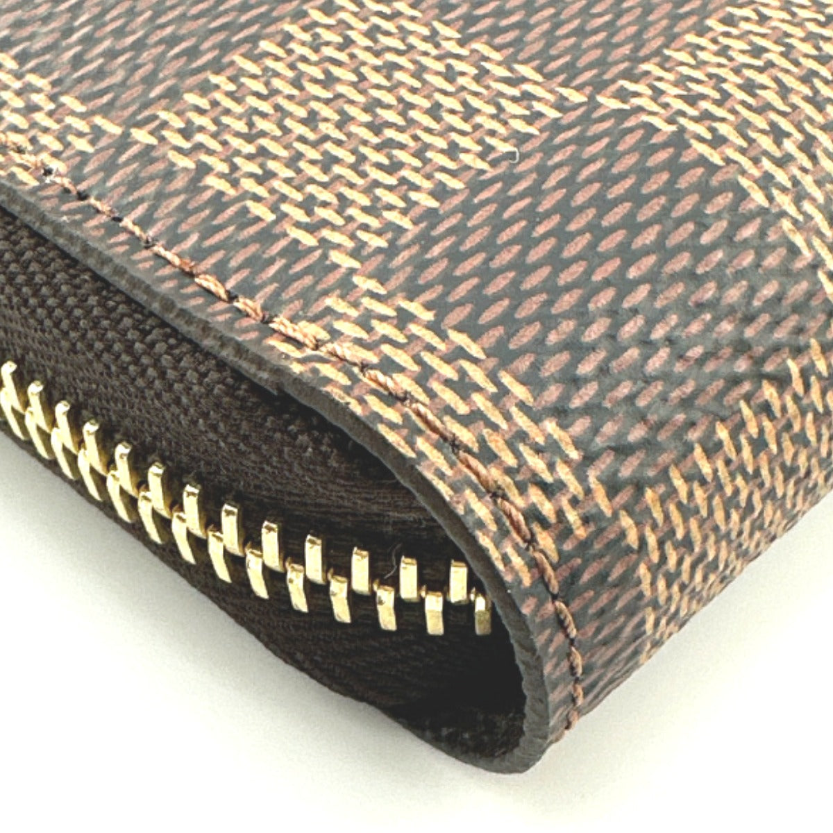 ルイヴィトン LOUIS VUITTON 長財布
ラウンドファスナー ダミエ ジッピーウォレット ダミエキャンバス N60015 エベヌ LV
【SS】
【中古】