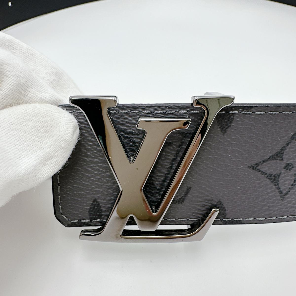 ルイヴィトン LOUIS VUITTON ベルト
ベルト モノグラム リバーシブル カーフ M0285 グレー LV
【SS】
【中古】