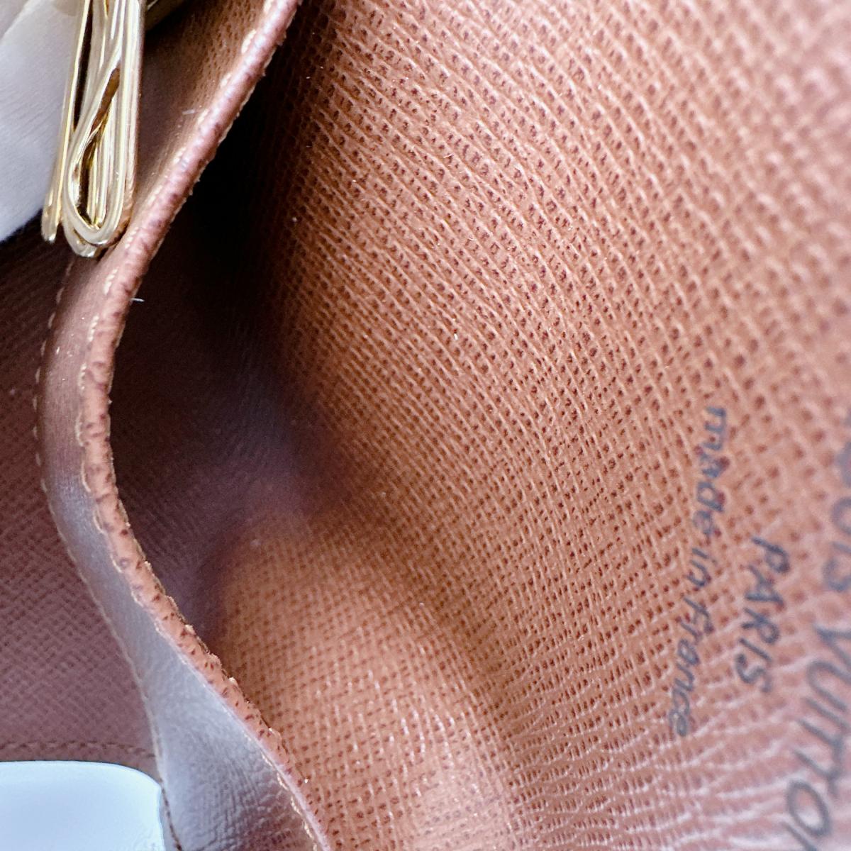 ルイヴィトン LOUIS VUITTON キーケース
4本用 モノグラム ミュルティクレ4 モノグラムキャンバス M69517 ブラウン LV
【SS】
【中古】