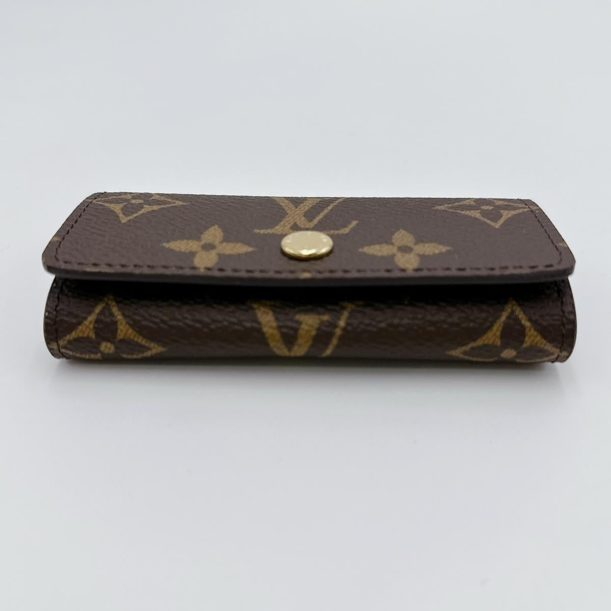 ルイヴィトン LOUIS VUITTON キーケース
4本用 モノグラム ミュルティクレ4 モノグラムキャンバス M69517 ブラウン LV
【中古】